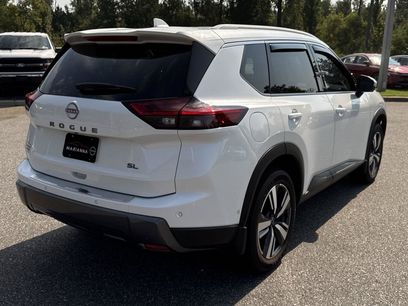 Used 2025 Nissan Rogue SL w/ SL Premium Package