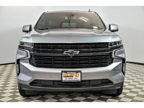 Used 2023 Chevrolet Suburban RST w/ Luxury Package AWD/4WD image 4