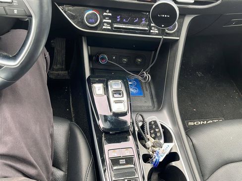 Used 2020 Hyundai Sonata Limited image 8