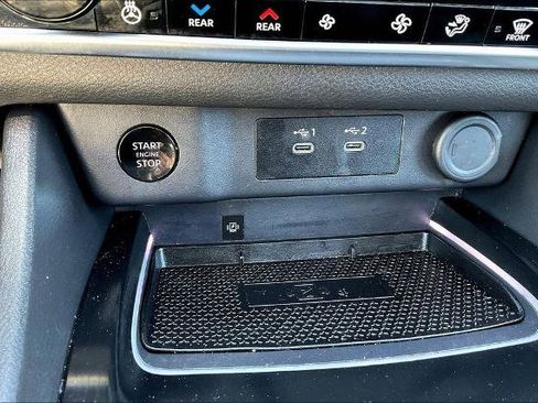 Used 2024 Nissan Rogue SL w/ SL Premium Package image 16