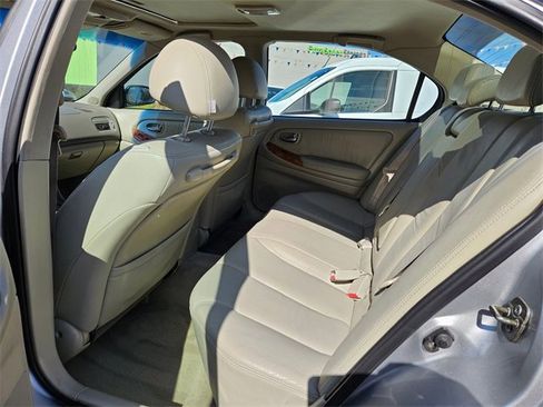 Used 2002 INFINITI I35 image 11