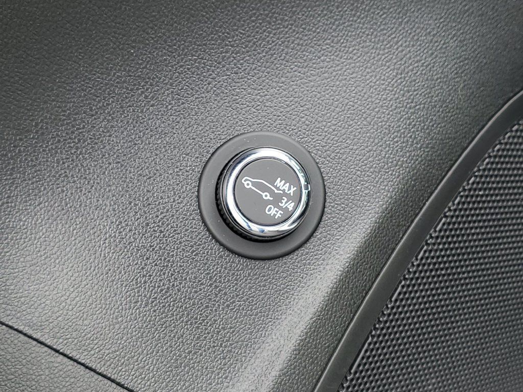Used 2024 Buick Envision Sport Touring AWD/4WD image 25