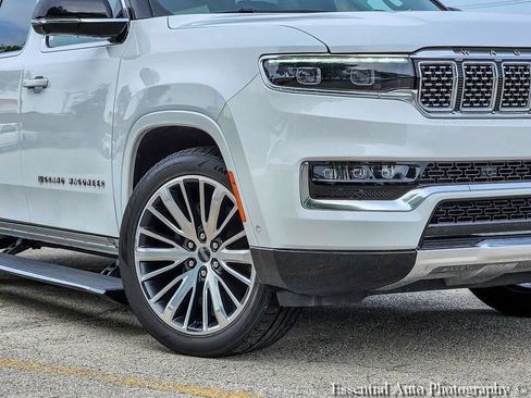 Certified 2024 Jeep Grand Wagoneer L Series III AWD/4WD image 4