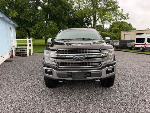 Used 2018 Ford F150 Lariat w/ Equipment Group 502A Luxury AWD/4WD image 11