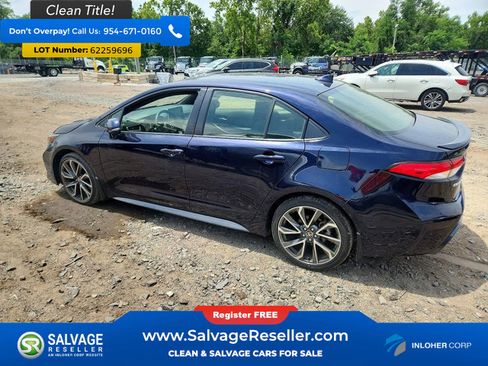 Used 2021 Toyota Corolla SE FWD image 3