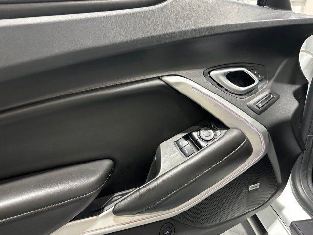 Used 2016 Chevrolet Camaro SS RWD image 49