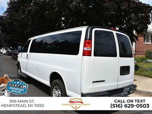 Used 2023 Chevrolet Express 3500 LT RWD image 7