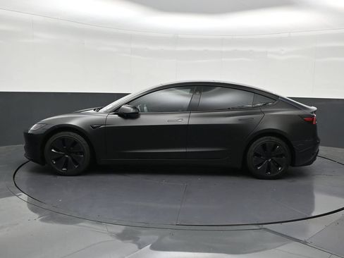 Used 2024 Tesla Model 3 Standard Range RWD image 2
