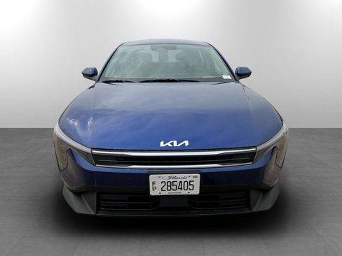 Used 2025 Kia K4 LXS image 3