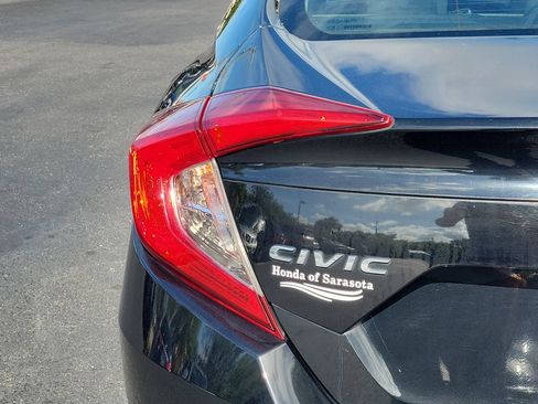 Used 2019 Honda Civic LX image 11