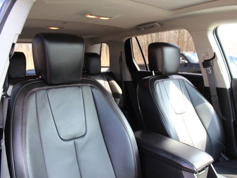 Used 2014 GMC Terrain SLT w/ Cargo Package image 37