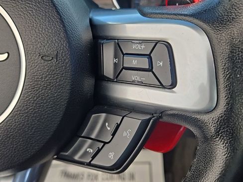 Used 2017 Ford Mustang Premium image 19