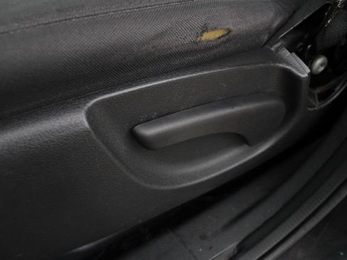 Used 2012 Jeep Liberty Sport AWD/4WD image 3
