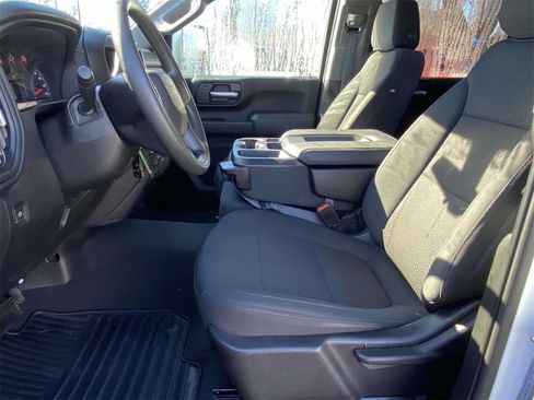 Used 2023 Chevrolet Silverado 2500 Custom w/ Custom Convenience Package image 13