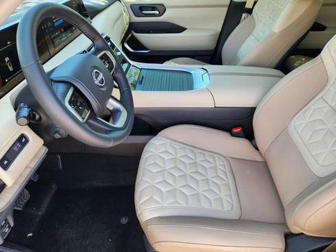 New 2025 Nissan Armada Platinum w/ Convenience Package image 10