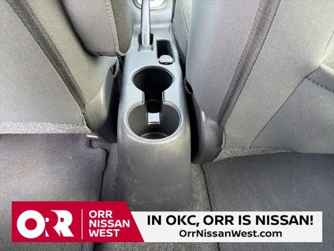 Used 2017 Nissan Versa SV image 17