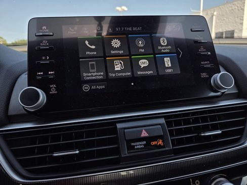 Used 2022 Honda Accord Sport image 10