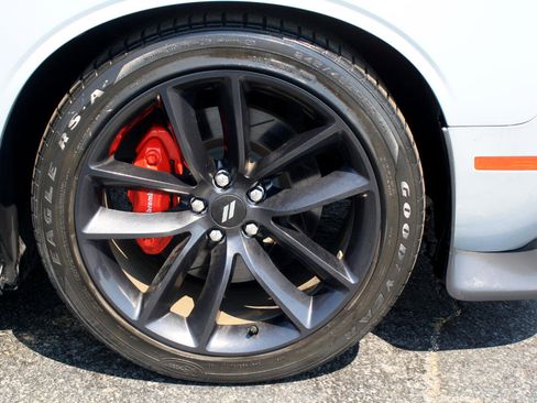 Used 2020 Dodge Challenger R/T w/ Shaker Package image 50