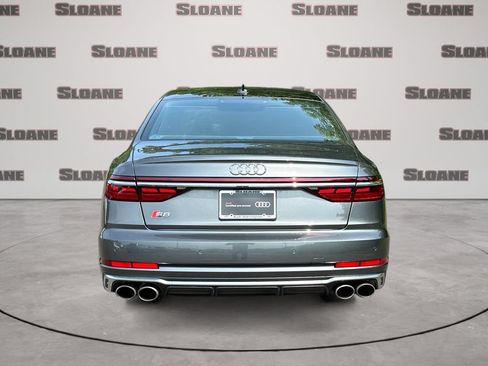 Used 2023 Audi S8 AWD/4WD image 4