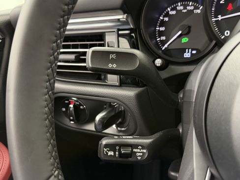 New 2026 Porsche Macan image 48