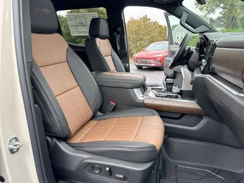 New 2026 Chevrolet Silverado 1500 High Country w/ High Country Premium Package image 29