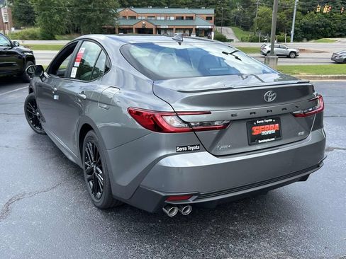 New 2026 Toyota Camry SE w/ Convenience Package FWD image 5