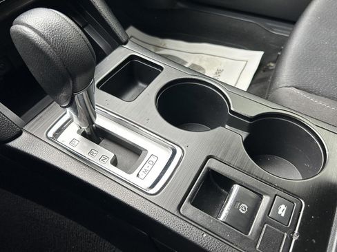 Used 2017 Subaru Legacy 2.5i w/ Alloy Wheel Package image 16