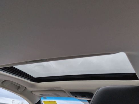 Used 2024 Lexus ES 300h Ultra Luxury image 22