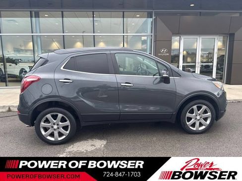 Used 2017 Buick Encore Essence w/ Experience Buick Package AWD/4WD image 8