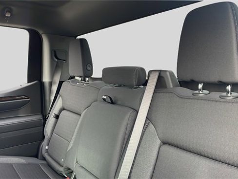 New 2026 GMC Sierra 1500 Elevation image 16