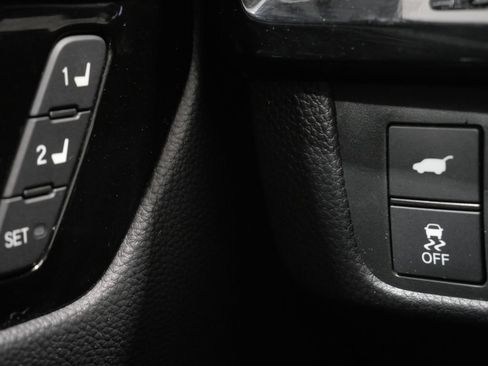 Used 2025 Honda CR-V EX-L image 15