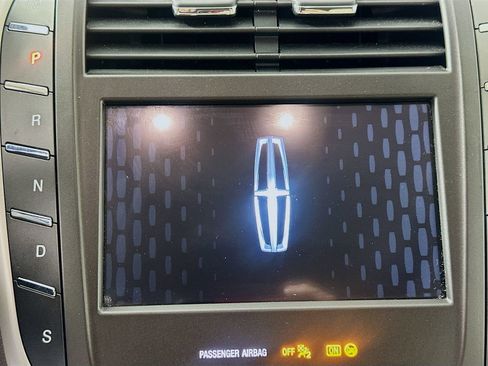 Used 2017 Lincoln MKC Reserve FWD image 15