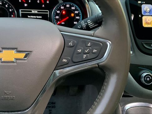 Used 2018 Chevrolet Malibu LT FWD image 21