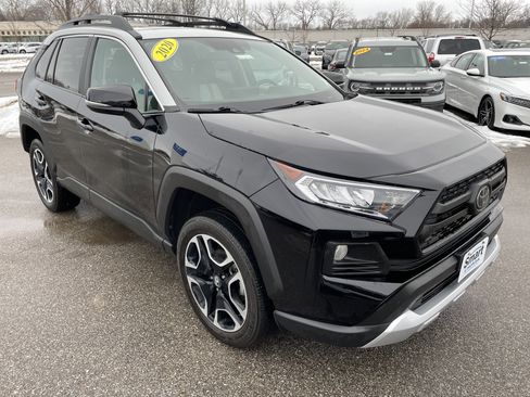 Used 2020 Toyota RAV4 Adventure image 3