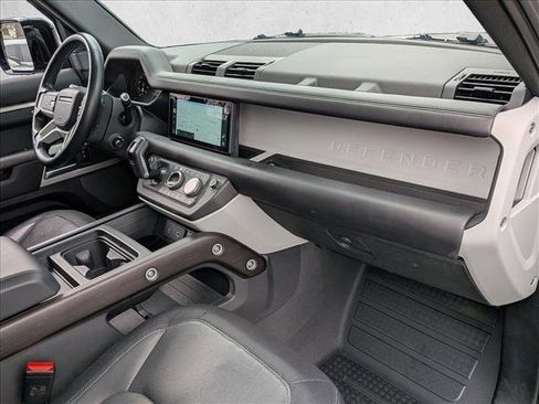Used 2022 Land Rover Defender 110 X-Dynamic HSE image 25