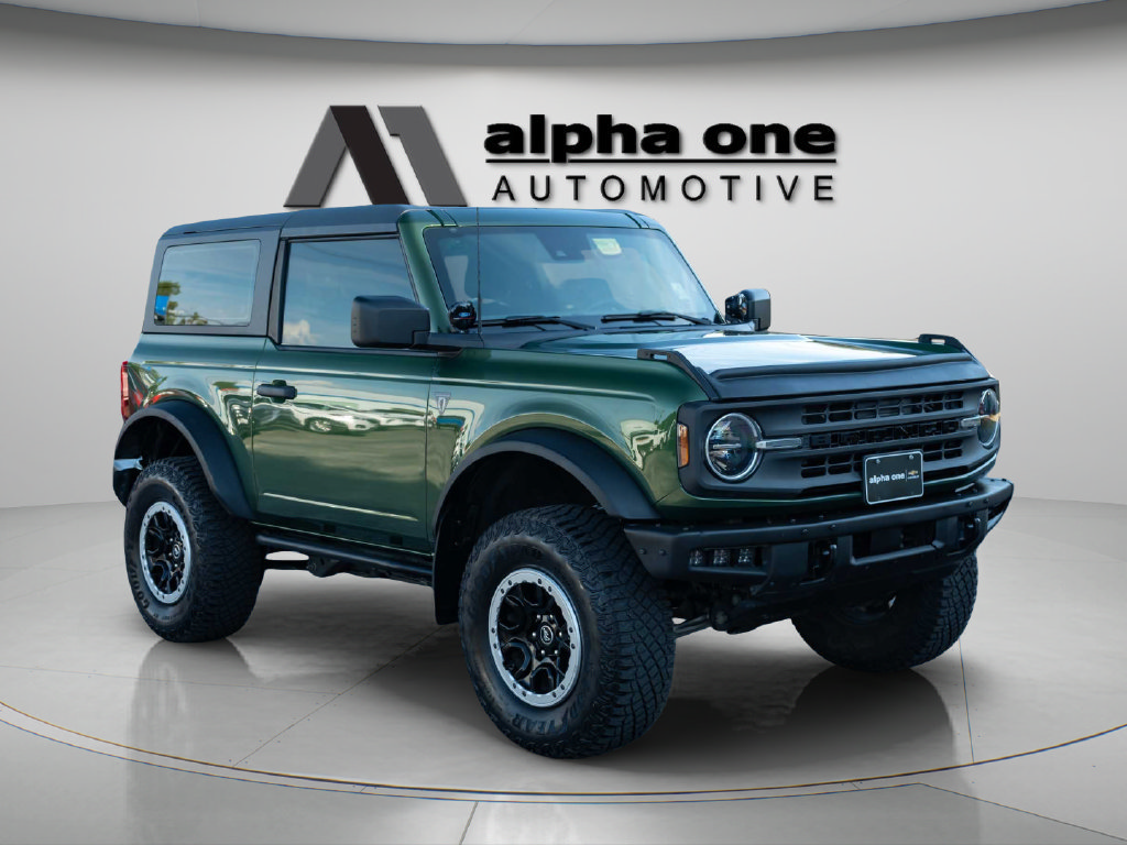 Used 2023 Ford Bronco 2-Door w/ Sasquatch Package AWD/4WD image 3