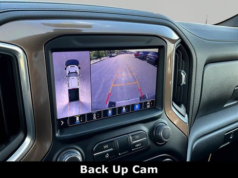 Used 2022 Chevrolet Silverado 2500 High Country w/ Z71 Off-Road Package AWD/4WD image 15