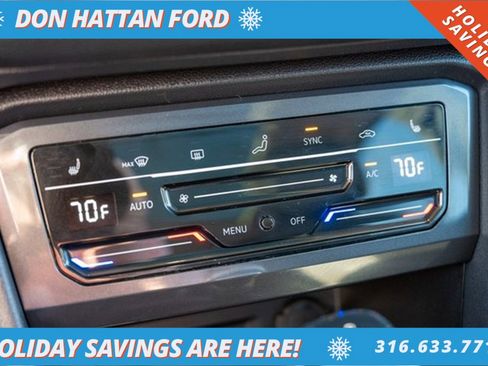 Used 2023 Volkswagen Tiguan SE image 10