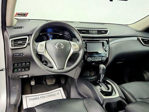 Used 2016 Nissan Rogue SL w/ SL Premium Package AWD/4WD image 12