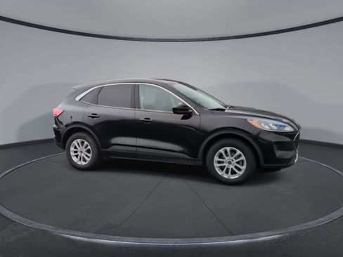 Used 2021 Ford Escape SE w/ Convenience Package image 9