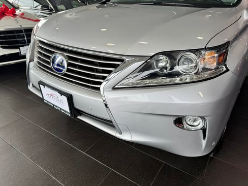 Used 2015 Lexus RX 450h AWD image 9