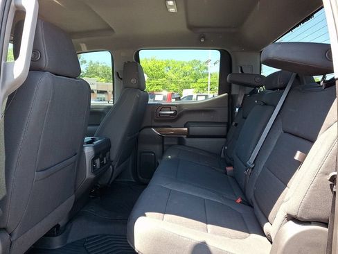 Certified 2021 Chevrolet Silverado 1500 LT Trail Boss AWD/4WD image 11