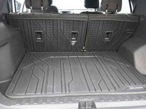 Used 2020 Chevrolet Equinox LS w/ LS Convenience Package image 26