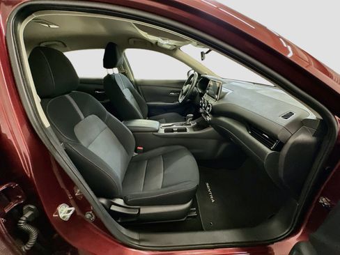 Used 2023 Nissan Sentra SV w/ All-Weather Package FWD image 31