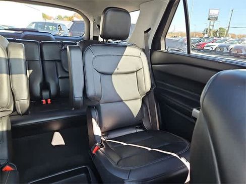 Used 2020 Ford Explorer Limited w/ Class III Trailer Tow Package image 15