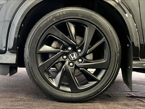 Used 2022 Honda HR-V Sport image 8