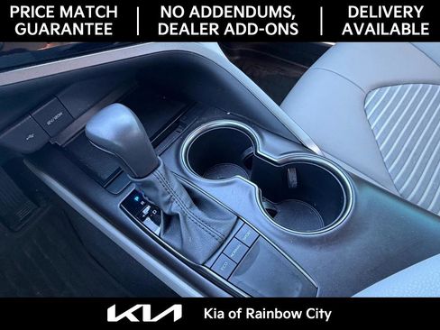 Used 2024 Toyota Camry SE image 27