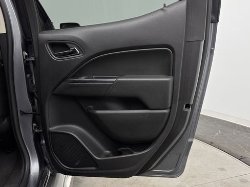 Used 2021 Chevrolet Colorado LT image 31