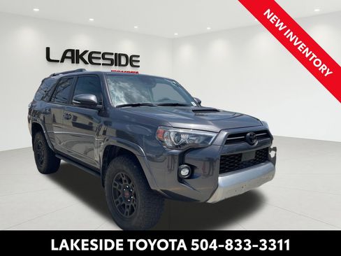 Certified 2023 Toyota 4Runner TRD Off-Road Premium w/ Moonroof Package AWD/4WD image 6