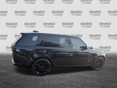 Used 2024 Land Rover Range Rover Long Wheelbase SE AWD/4WD image 11